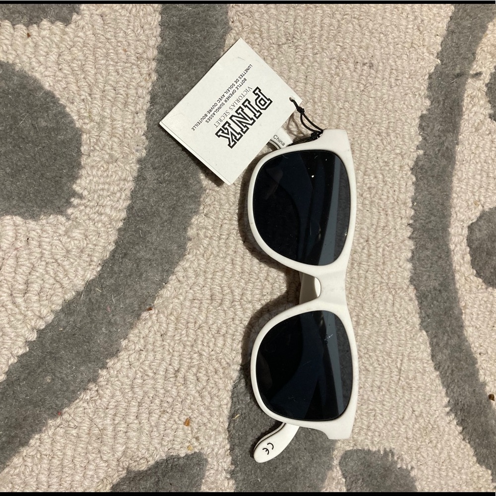 NWT PINK bottle opener sunglasses